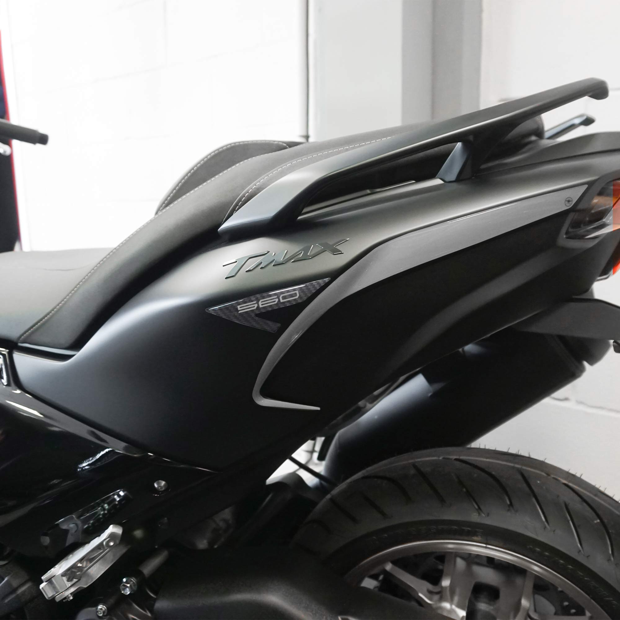 3D Harz-Aufkleber Für Heckschutz – Perfekt Für Deine Yamaha Tmax 530 (2017–2019) | Handgemacht In Italien