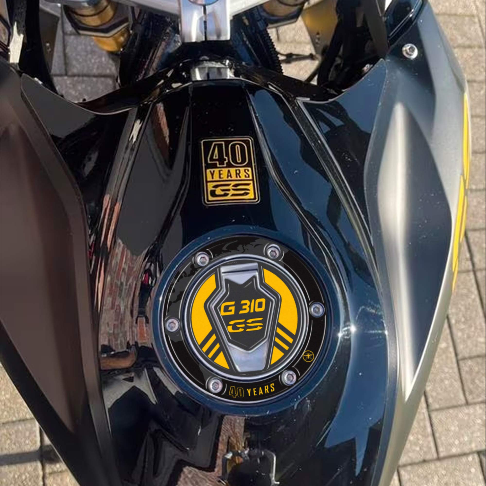 Adesivo Per Serbatoio BMW R1250 GS - In Resina 3D, Decorativo E Protettivo, Per Triple Black - Foto 5