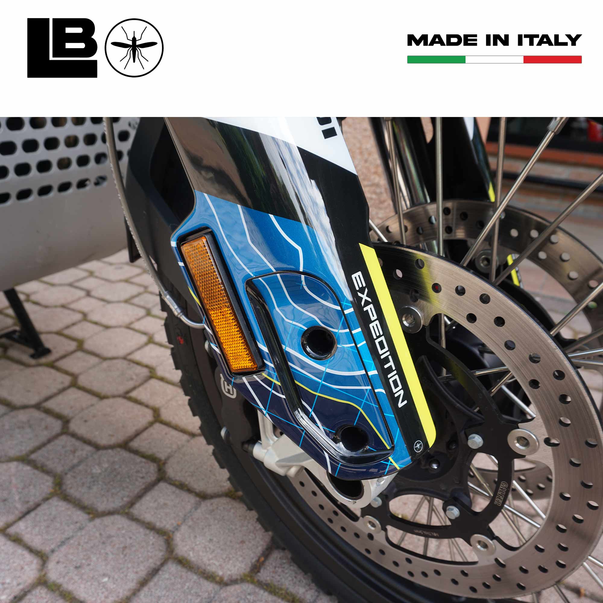 Adesivi Resinati Parasteli Per Husqvarna Norden 901 2024 – Protezione E Decorazione 3D Made In Italy
