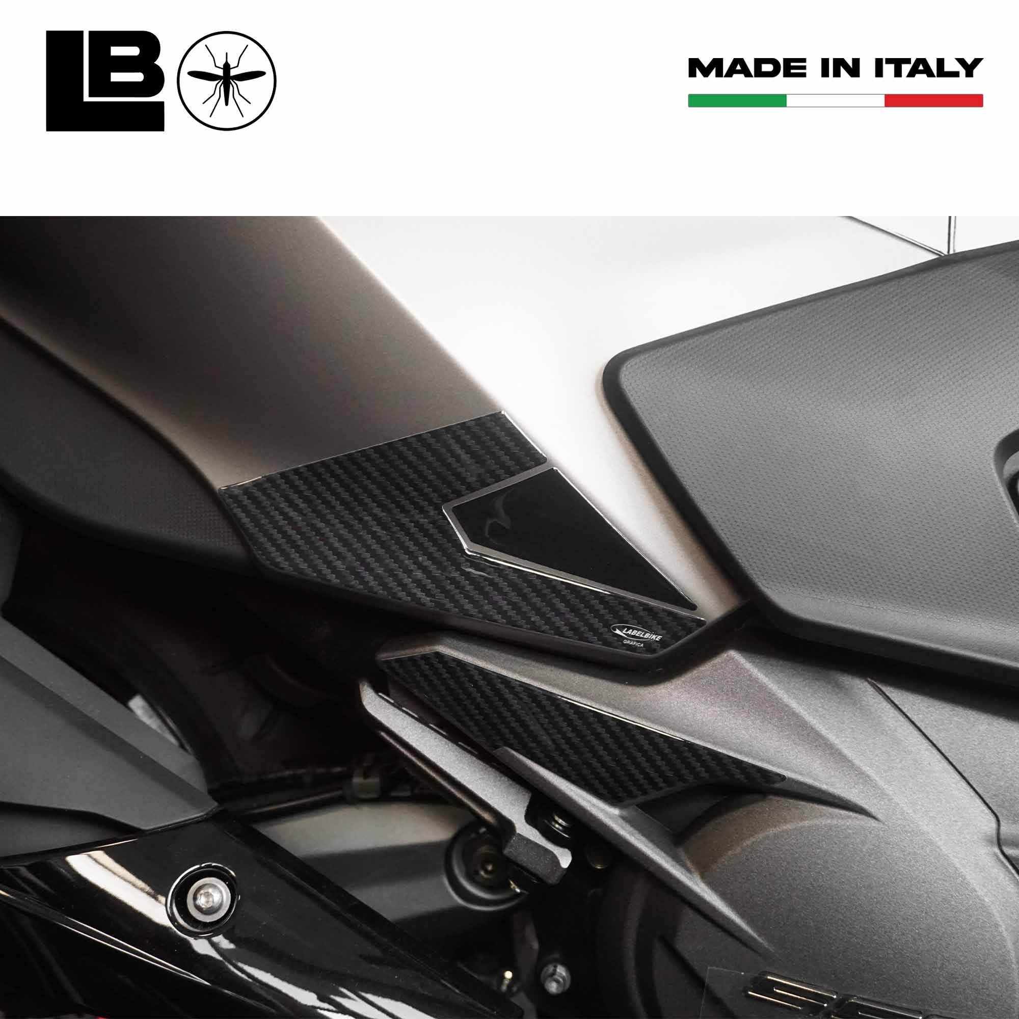 3D Harz-Aufkleber Für Kymco AK 550 – Dekoration & Schutz Für Motorrad-Carter, Handgefertigt In Italien