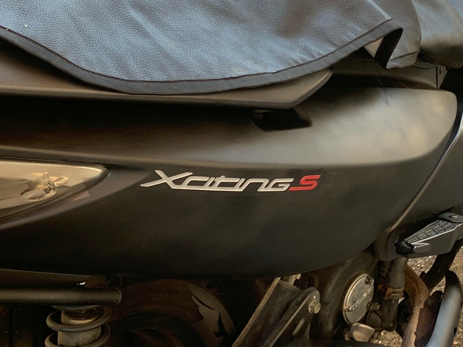 Adesivi Sportello Serbatoio Moto 3D Compatibile Con Kymco Xciting - Foto 11