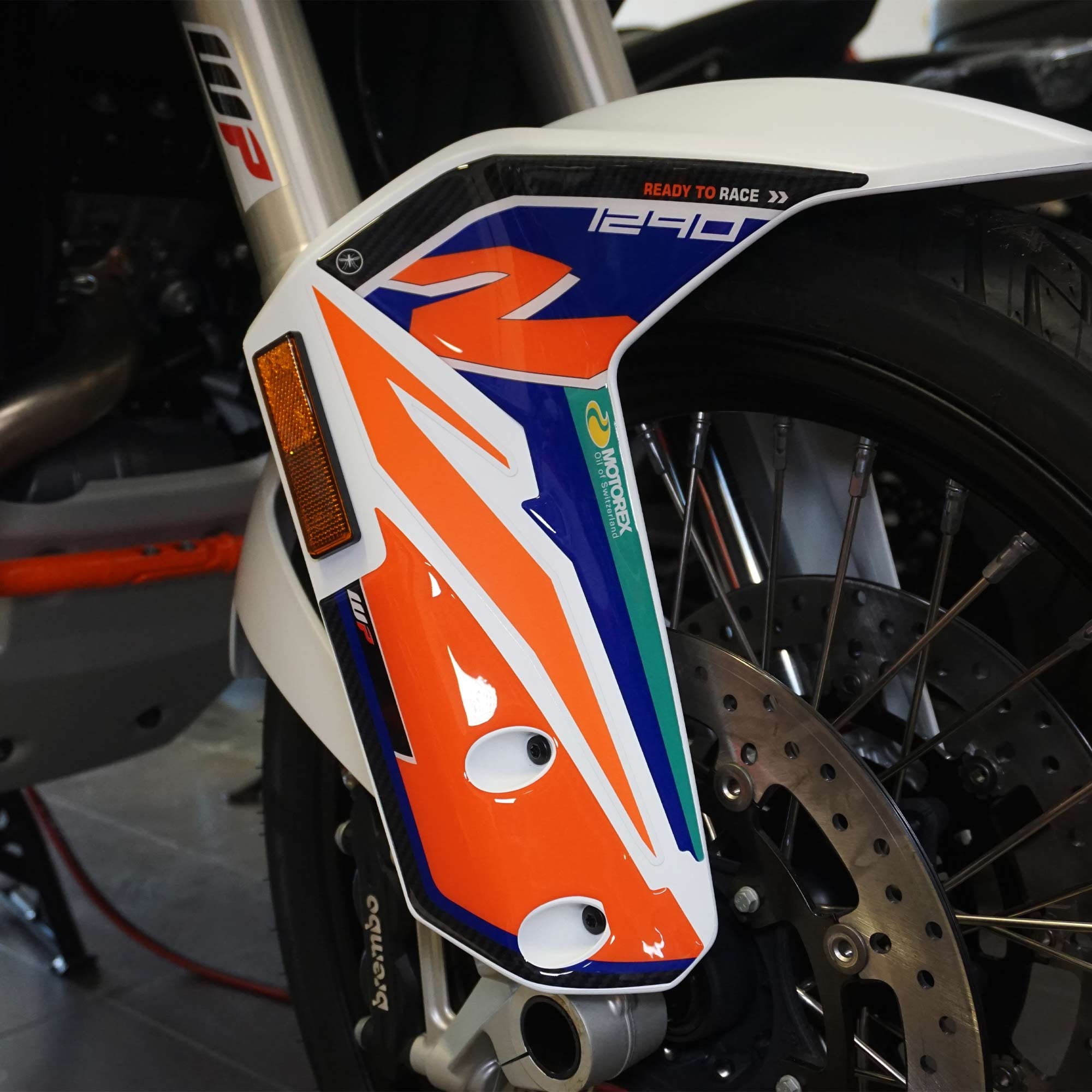 Resin Bike Adesivi Moto Compatibile con KTM 1290 Super Adventure S 2017 2020 Nero. Protezioni Laterali e Parafango Anteriore da Urti e Graffi. Kit Completo Adesivi 3D Resinati